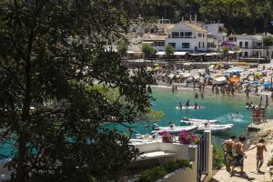 fotografía de vacaciones y playa de Pedro Etura de Etura Weddings en la Costa Brava. Begur, cap sa sal