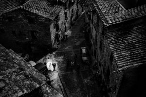 fotografía de boda en Aínsa, Boltaña, Pirineo, por Pedro Etura de Etura Weddings