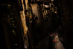 fotografía de boda en Aínsa, Boltaña, Pirineo, por Pedro Etura de Etura Weddings