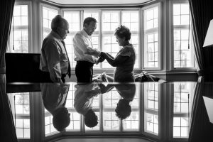 boda en Exeter, Inglaterra, Reino Unido de Pedro Etura de Etura Weddings fotografía