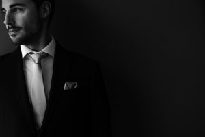 fotografía de boda en el balneario de Panticosa en el Pirineo aragonés al aire libre por Pedro Etura de Etura Weddings