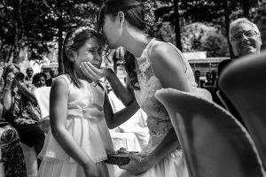 fotografía de boda en el balneario de Panticosa en el Pirineo aragonés al aire libre por Pedro Etura de Etura Weddings